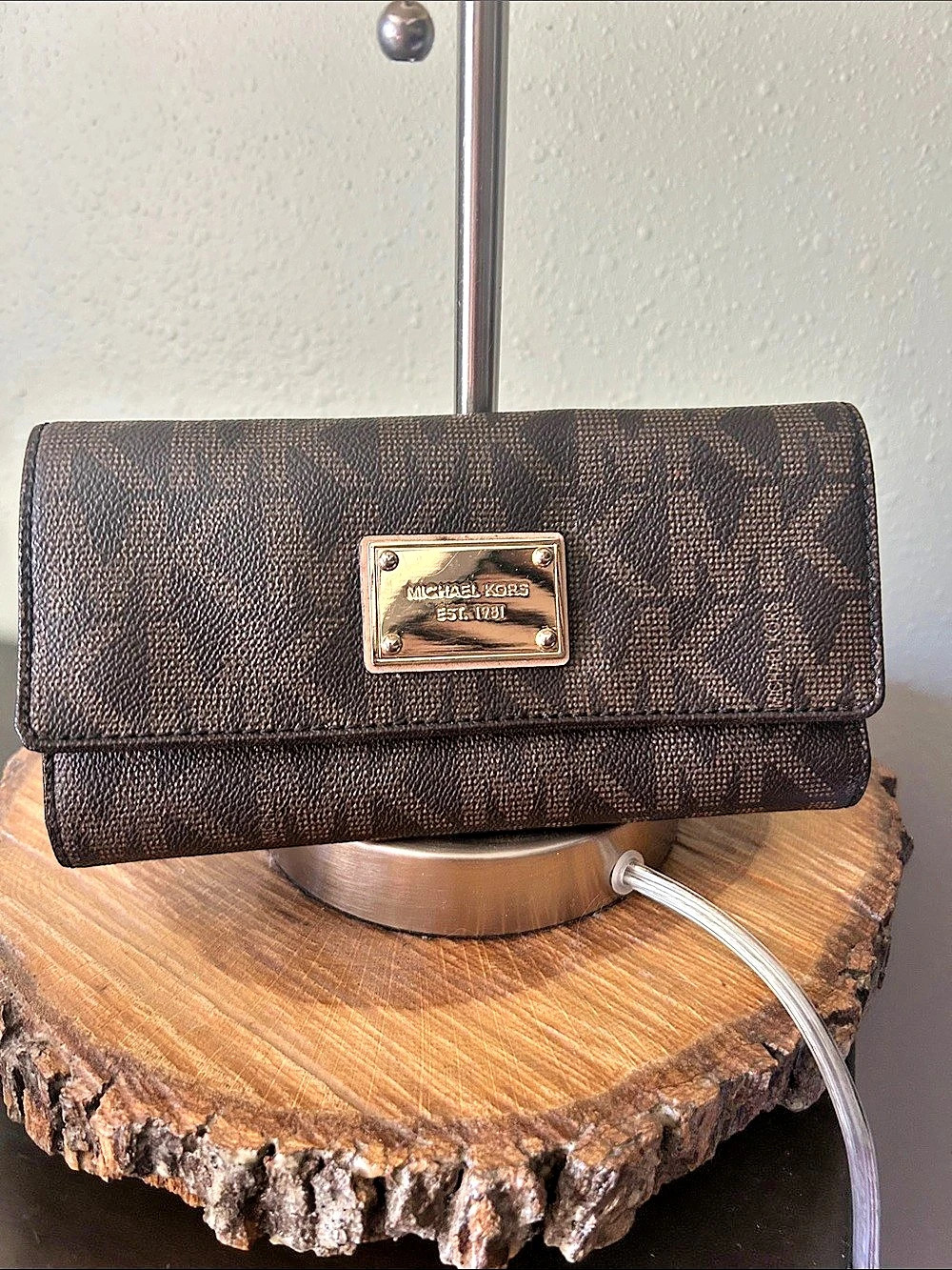 Michael Kors Fulton Flap Continental Wallet Brown